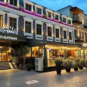 5* Hotel Theatrum